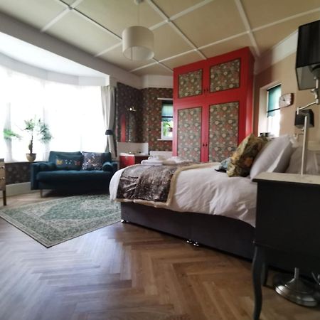 William Morris, Spacious Ground Floor Lux Double Bedroom Bexhill-on-Sea Εξωτερικό φωτογραφία