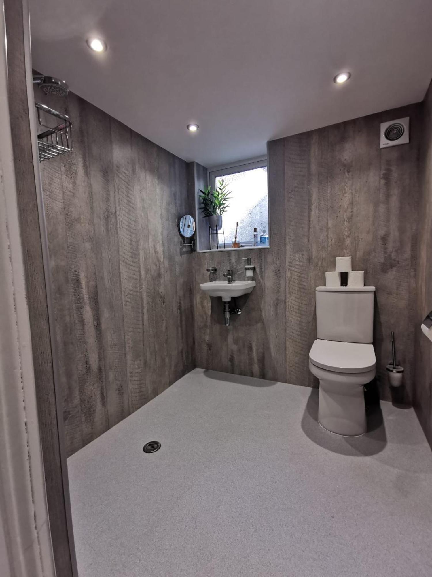 William Morris, Spacious Ground Floor Lux Double Bedroom Bexhill-on-Sea Εξωτερικό φωτογραφία